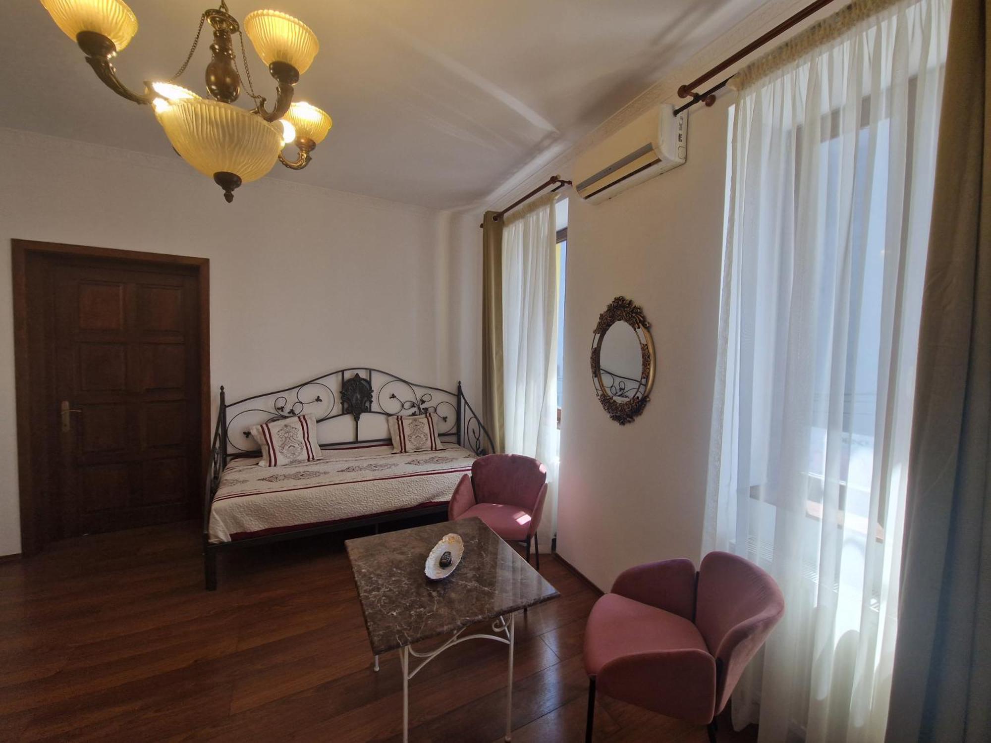 5* Royal House Near Unirii Square Vila Cluj-Napoca Exterior foto