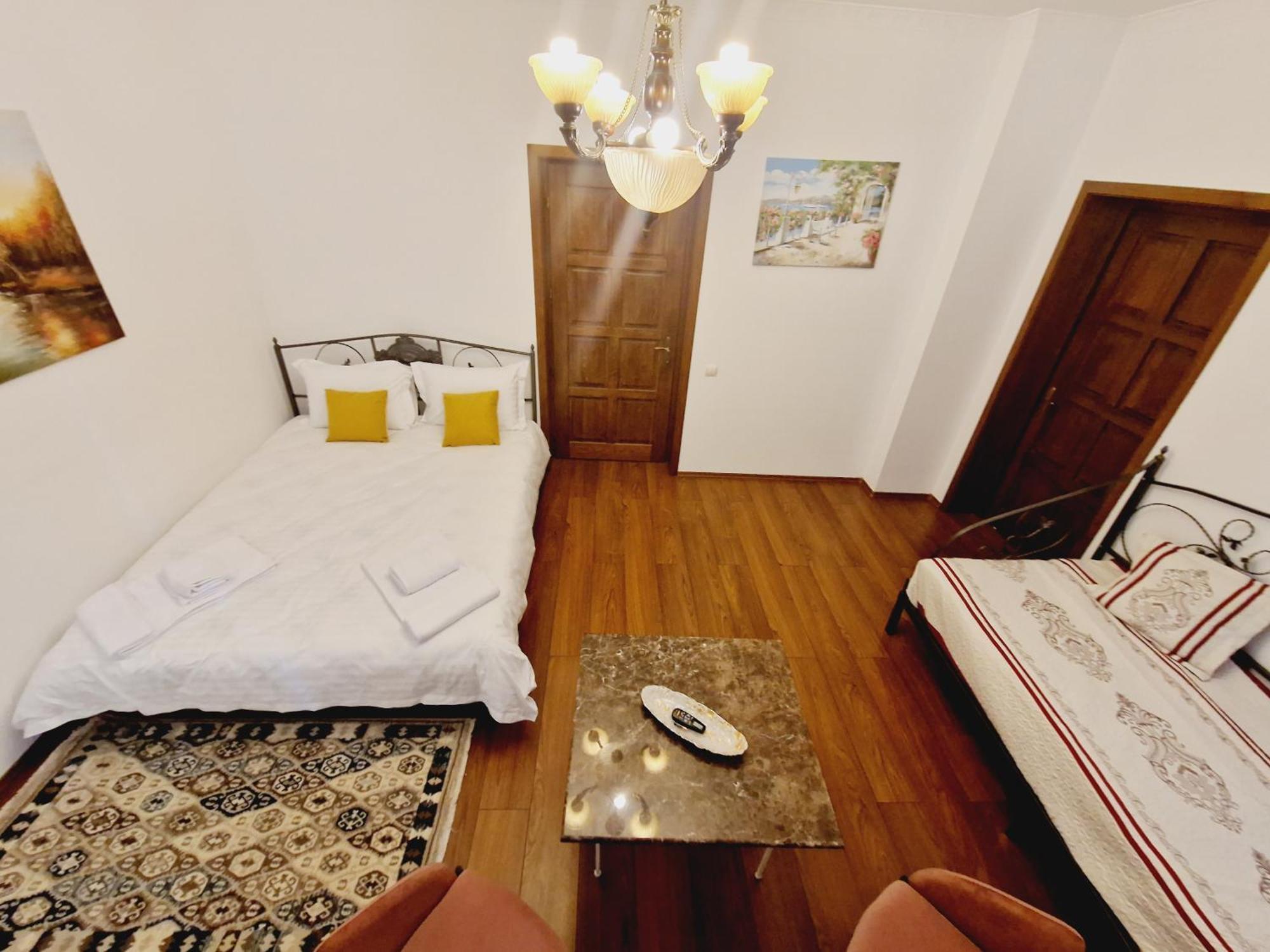 5* Royal House Near Unirii Square Vila Cluj-Napoca Exterior foto